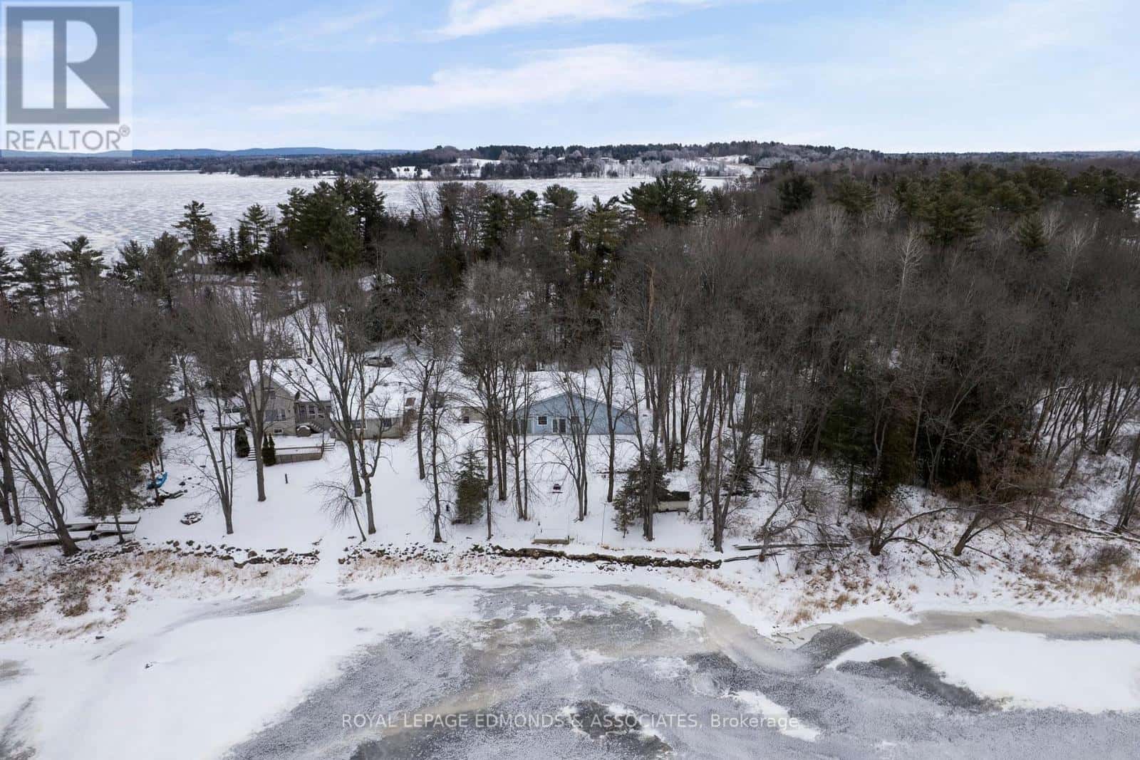 731 FRANCIE LANE — Laurentian Valley, Ontario - Photo 2 of 41