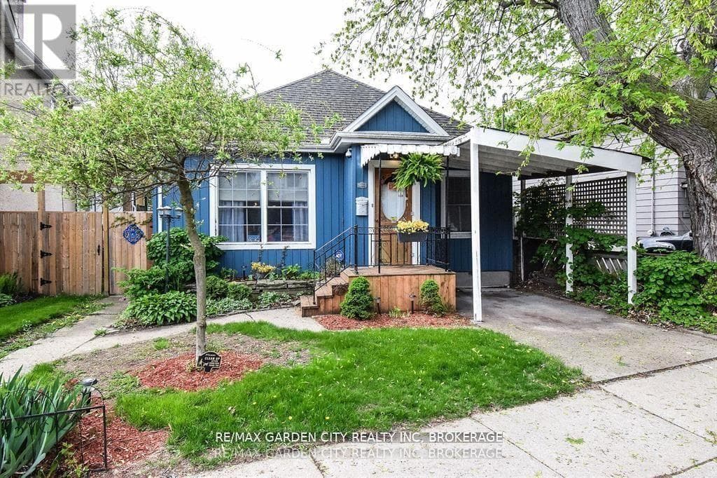 76 BEECH STREET — St. Catharines (Downtown), Ontario - Main photo