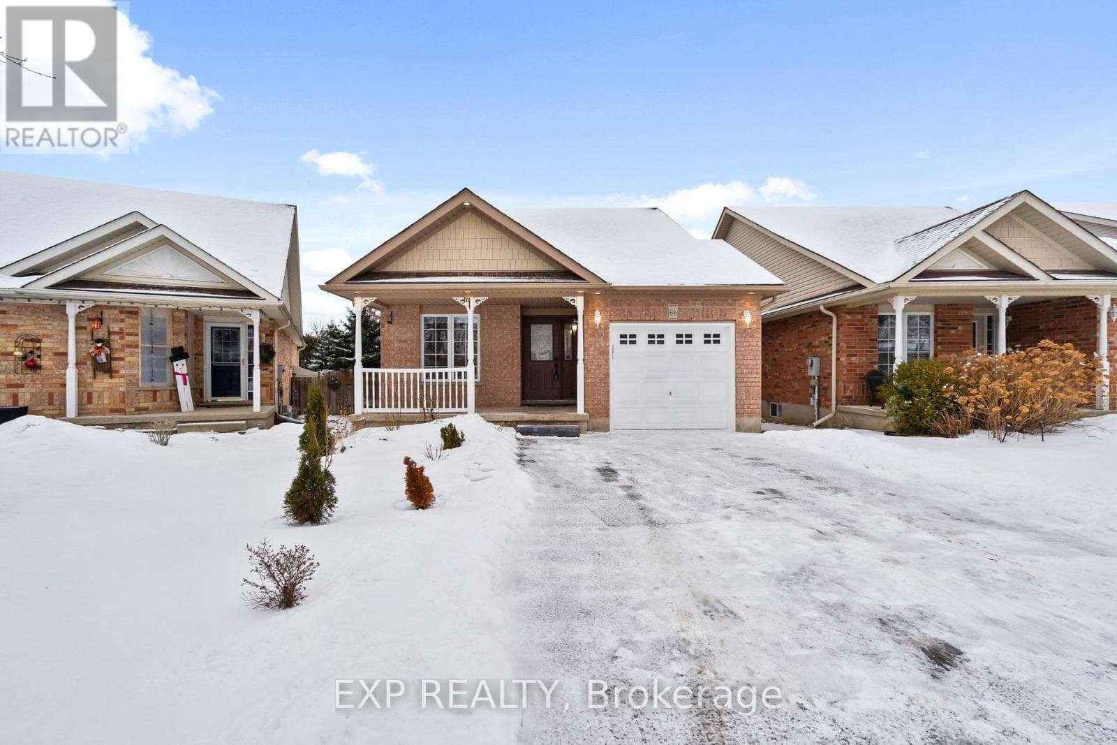 66 DOCTOR MOORE COURT — Halton Hills (AC Acton), Ontario - Main photo