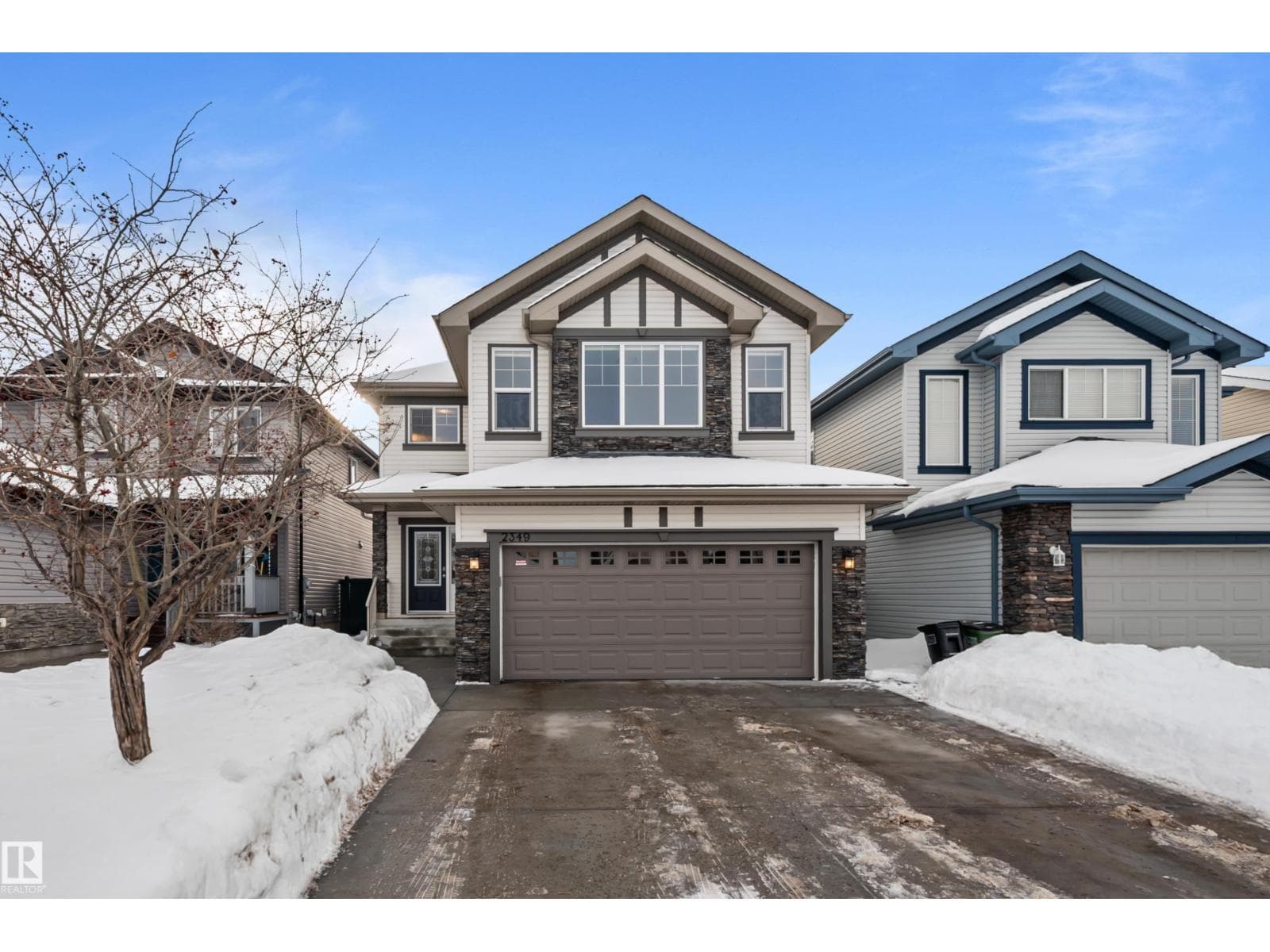 2349 HAGEN LINK NW NW — Edmonton, Alberta - Main photo