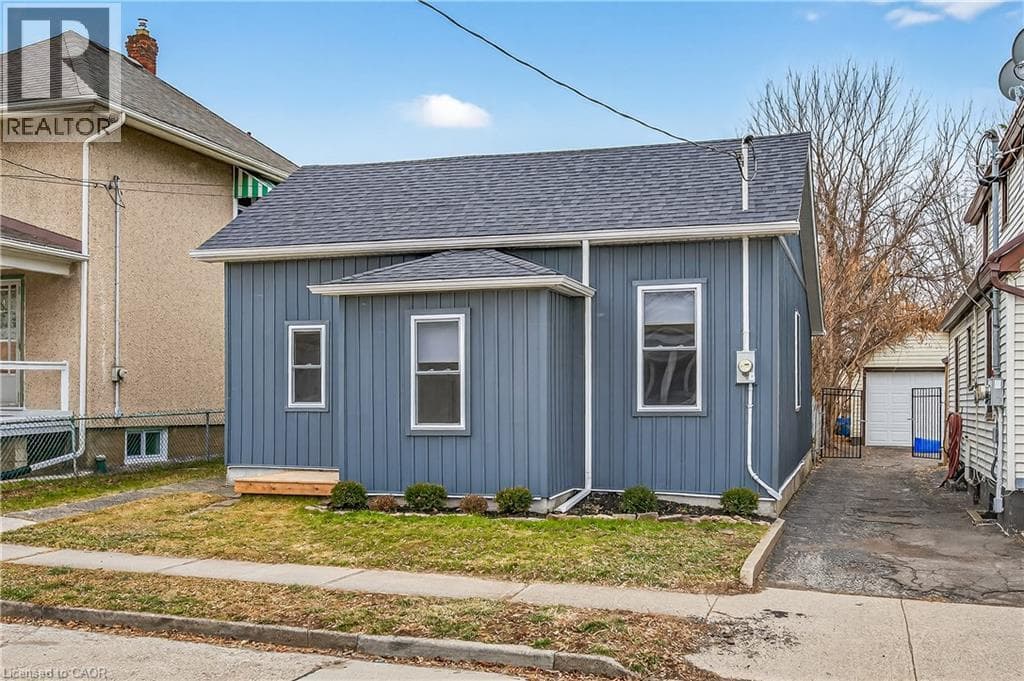 56 DIVISION Street — St. Catharines, Ontario - Main photo