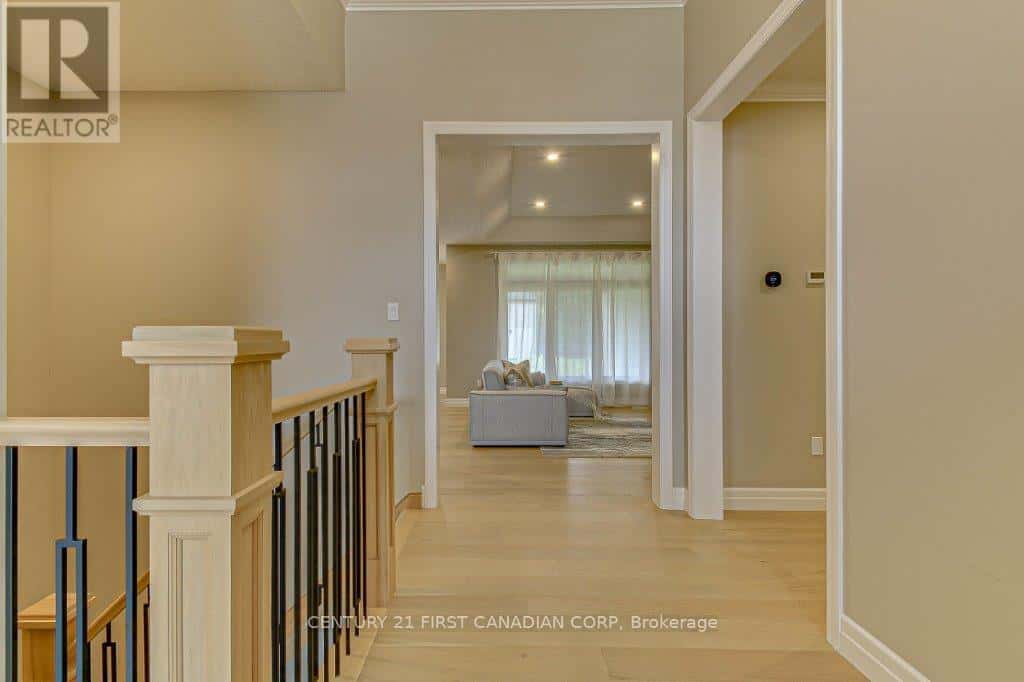 6 ASPEN CIRCLE — Thames Centre, Ontario - Photo 4 of 35