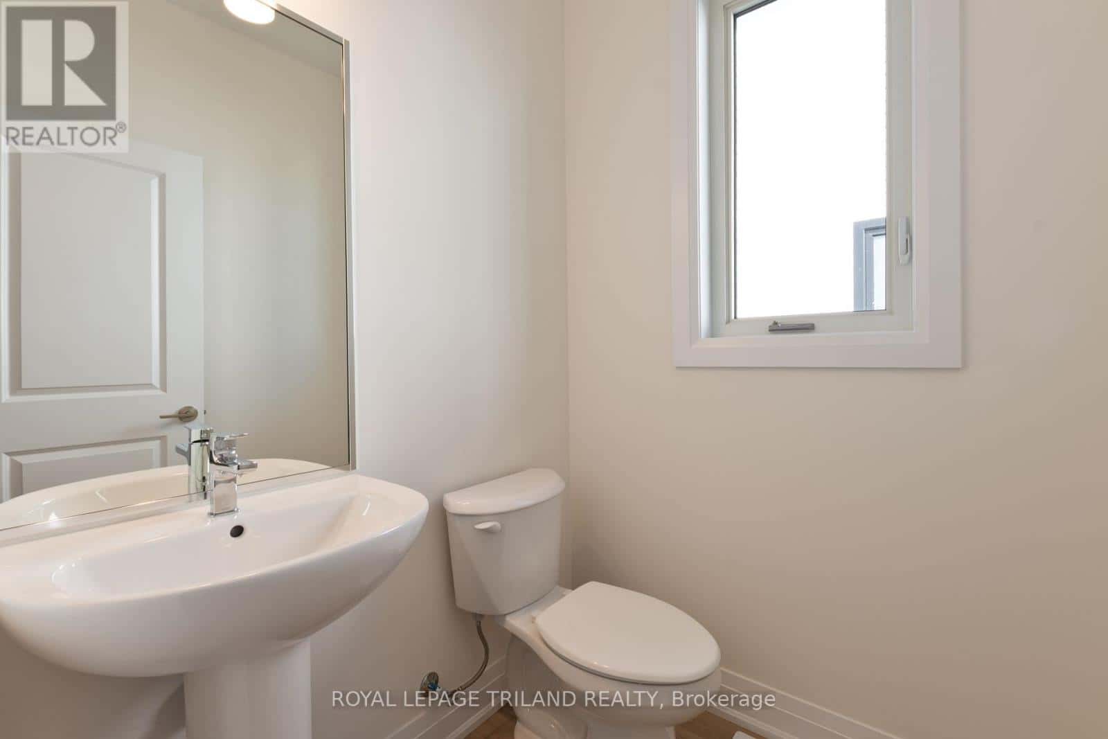 20 - 101 SWALES AVENUE — Strathroy-Caradoc (SW), Ontario - Photo 5 of 36