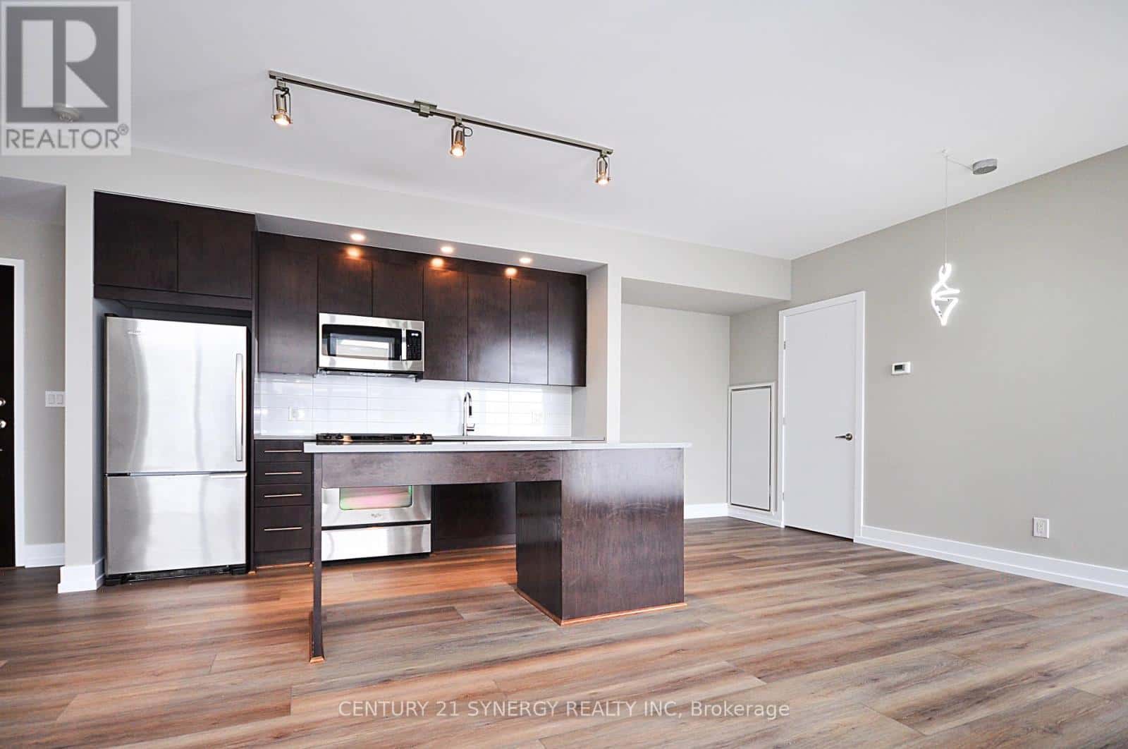 814 - 360 PATRICIA AVENUE — Ottawa, Ontario - Photo 5 of 40