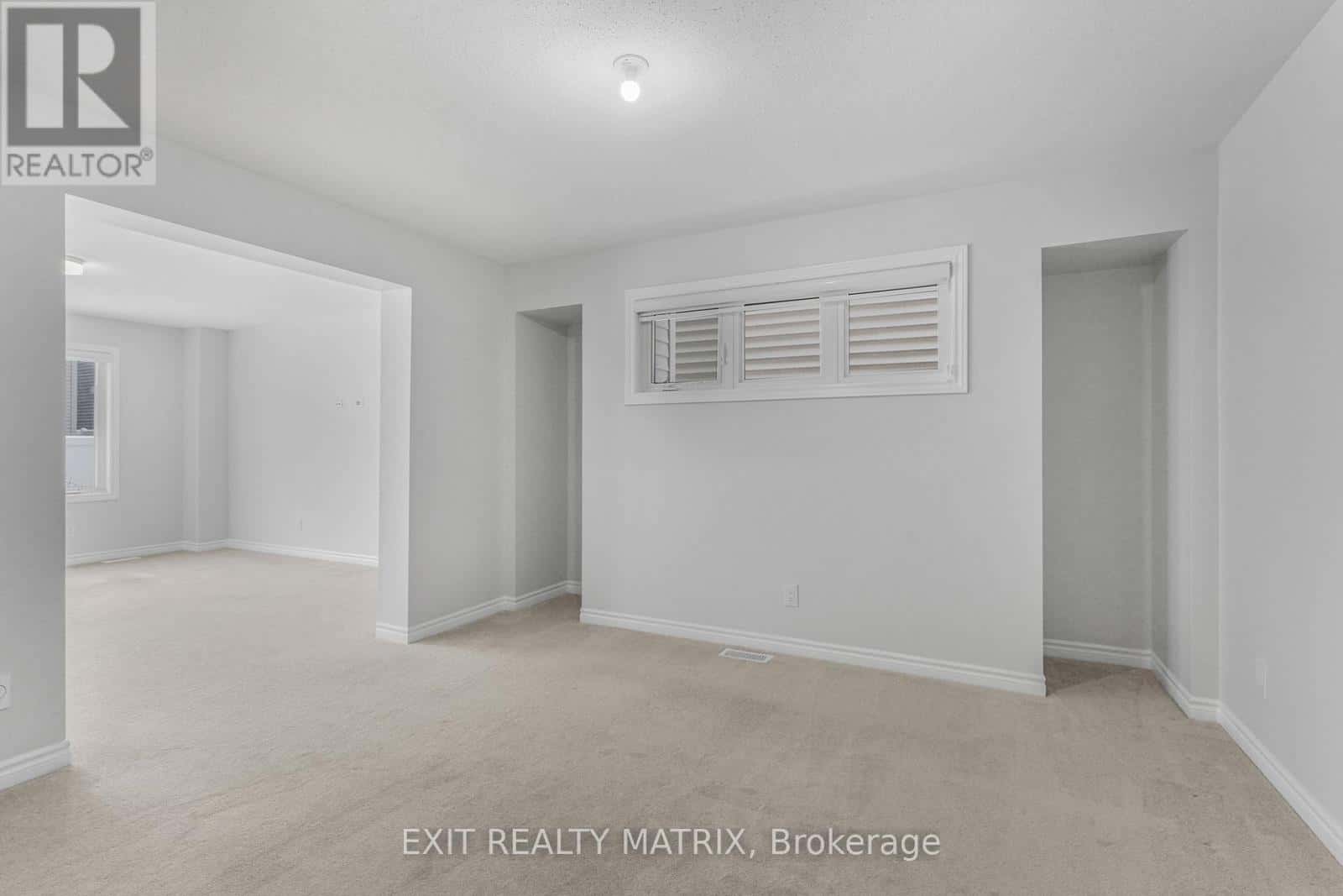 839 HENSLOWS CIRCLE — Ottawa, Ontario - Photo 5 of 35