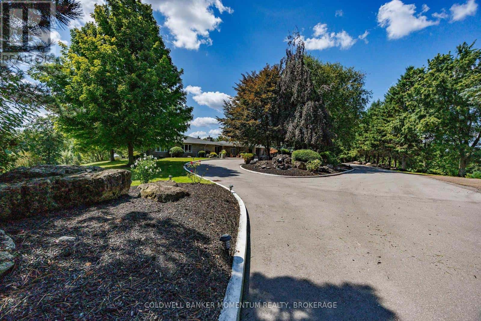 1285 COCKSHUTT ROAD, R.R. # 4 ROAD — Norfolk (Simcoe), Ontario - Photo 3 of 50