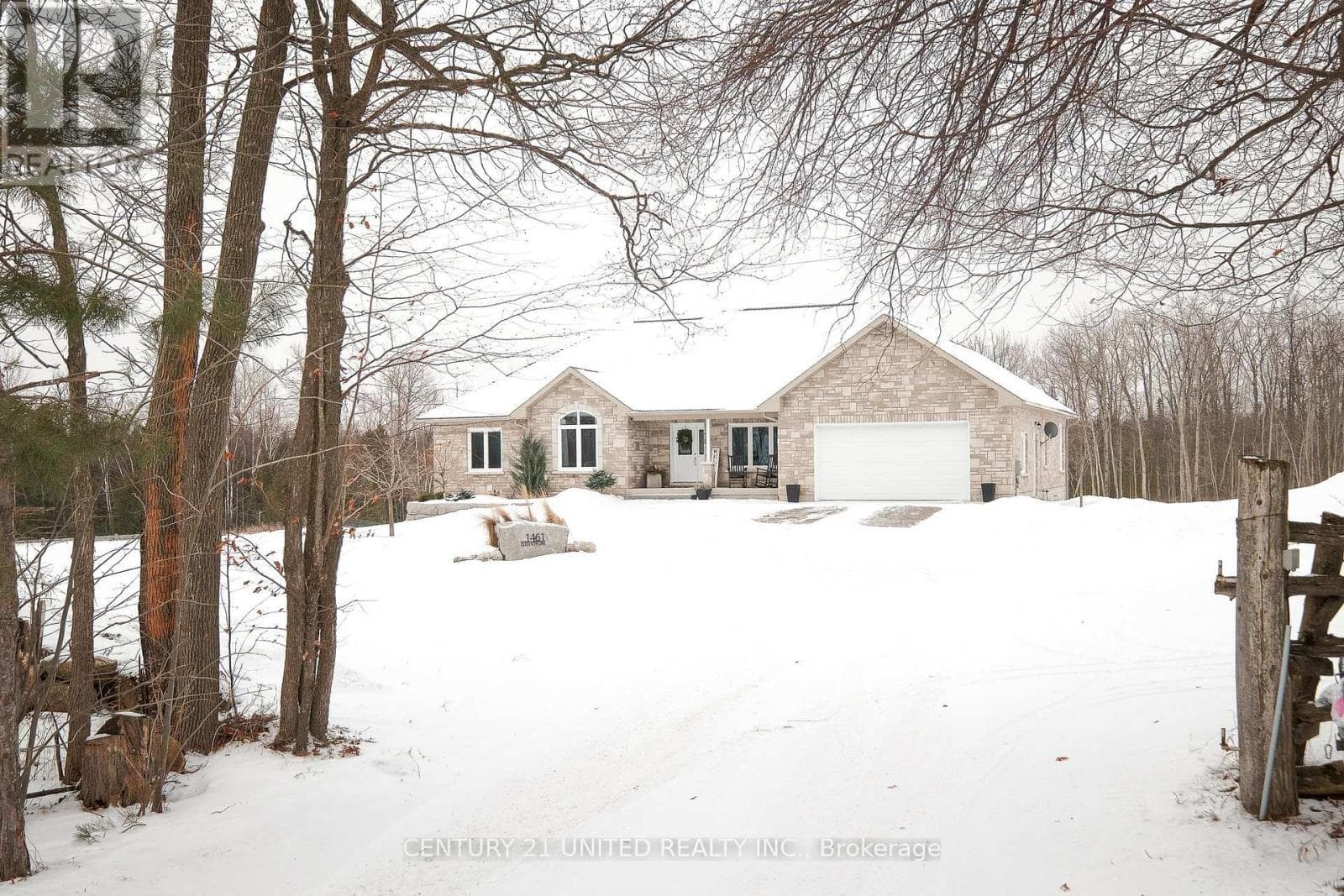 1461 11TH LINE — Selwyn, Ontario - Main photo