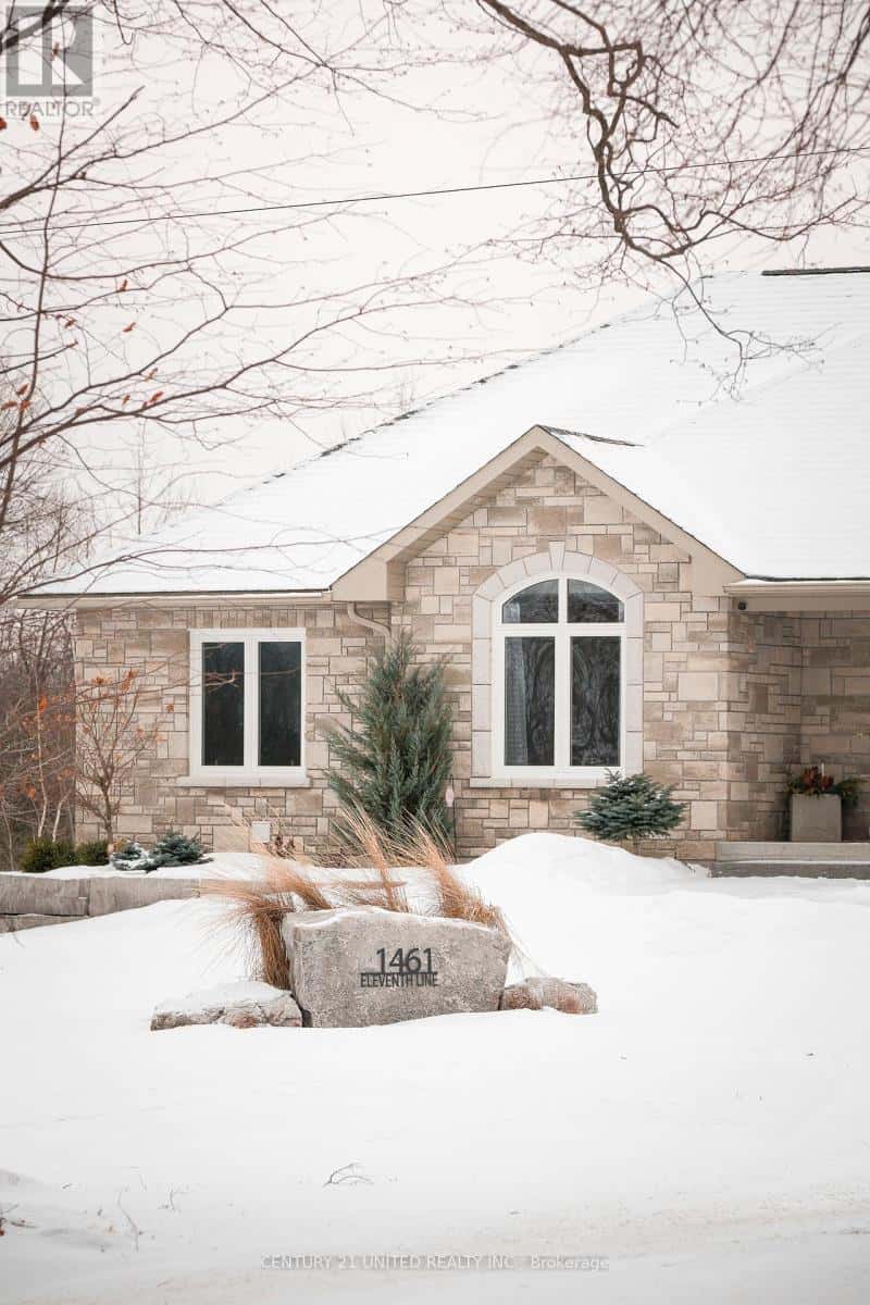 1461 11TH LINE — Selwyn, Ontario - Photo 2 of 48