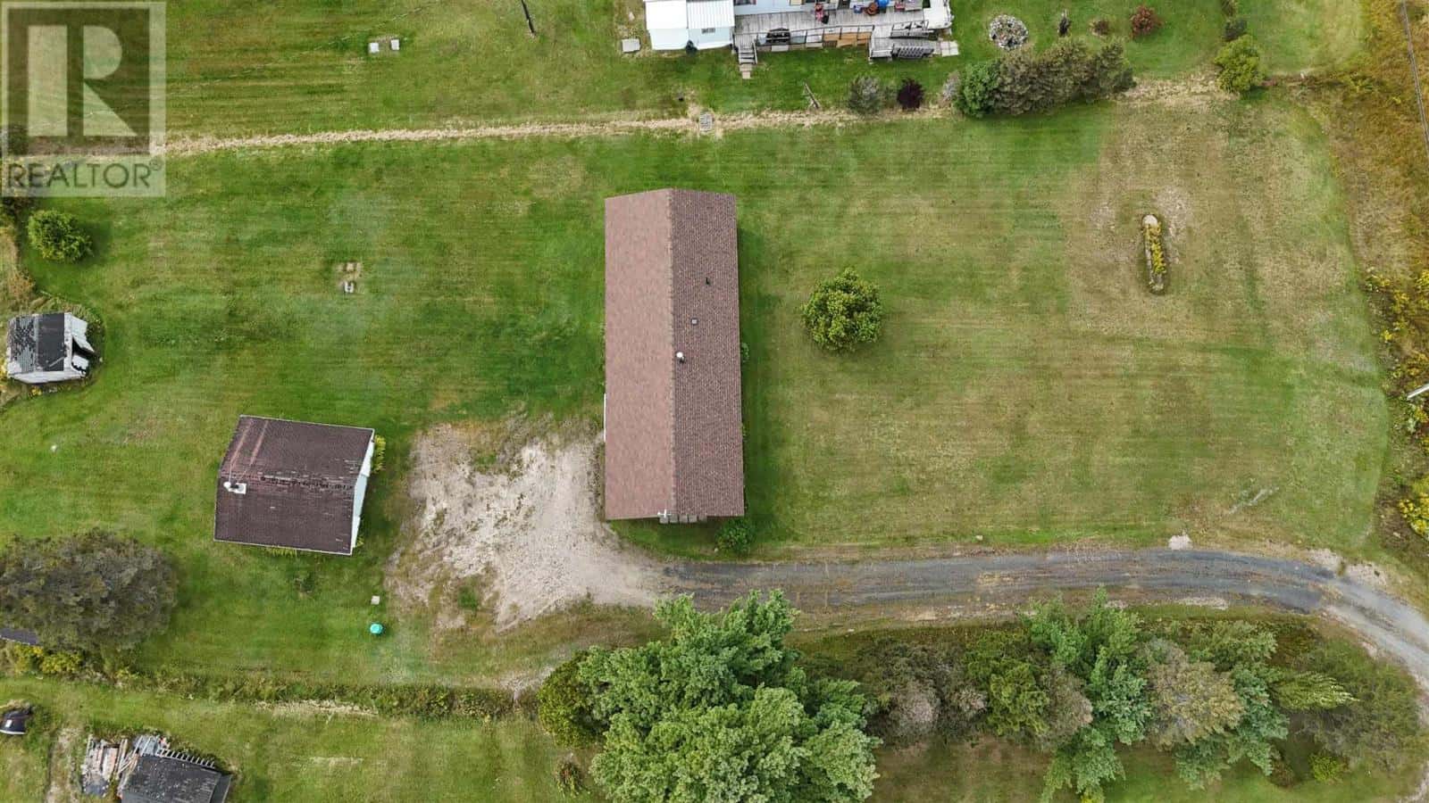 5860 17 HWY — Serpent River, Ontario - Photo 3 of 29