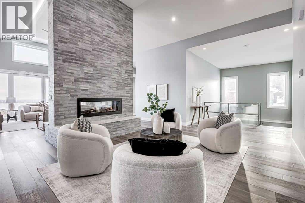 26 Patina Hill SW — Calgary, Alberta - Photo 4 of 50