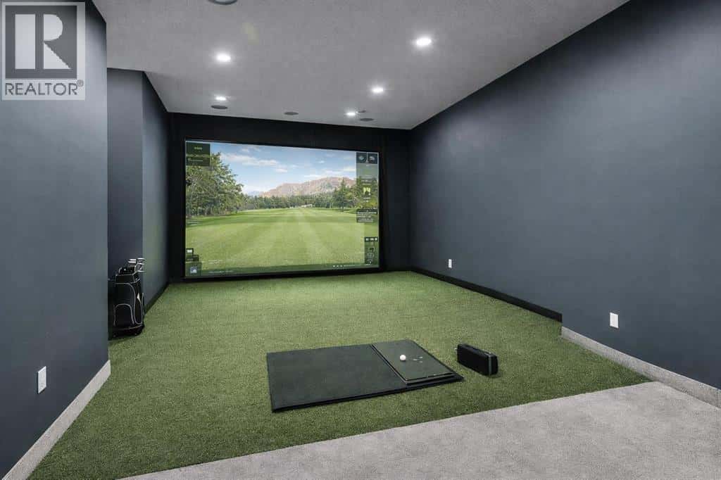 26 Patina Hill SW — Calgary, Alberta - Photo 5 of 50