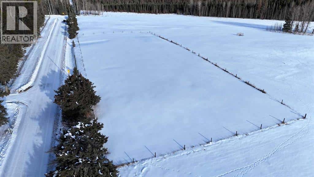 Township Road 530A — Rural Yellowhead County, Alberta - Photo 2 of 12