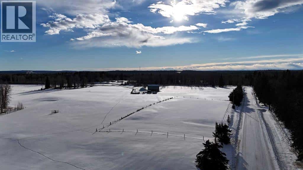 Township Road 530A — Rural Yellowhead County, Alberta - Photo 4 of 12