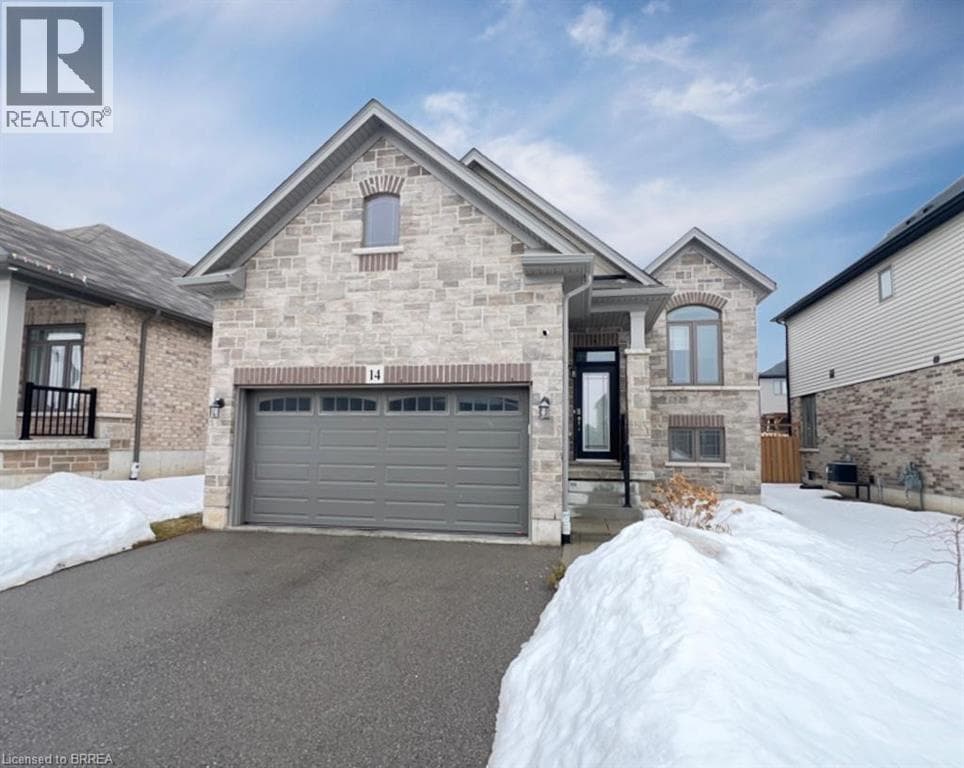 14 LYDIA Lane — Paris, Ontario - Main photo