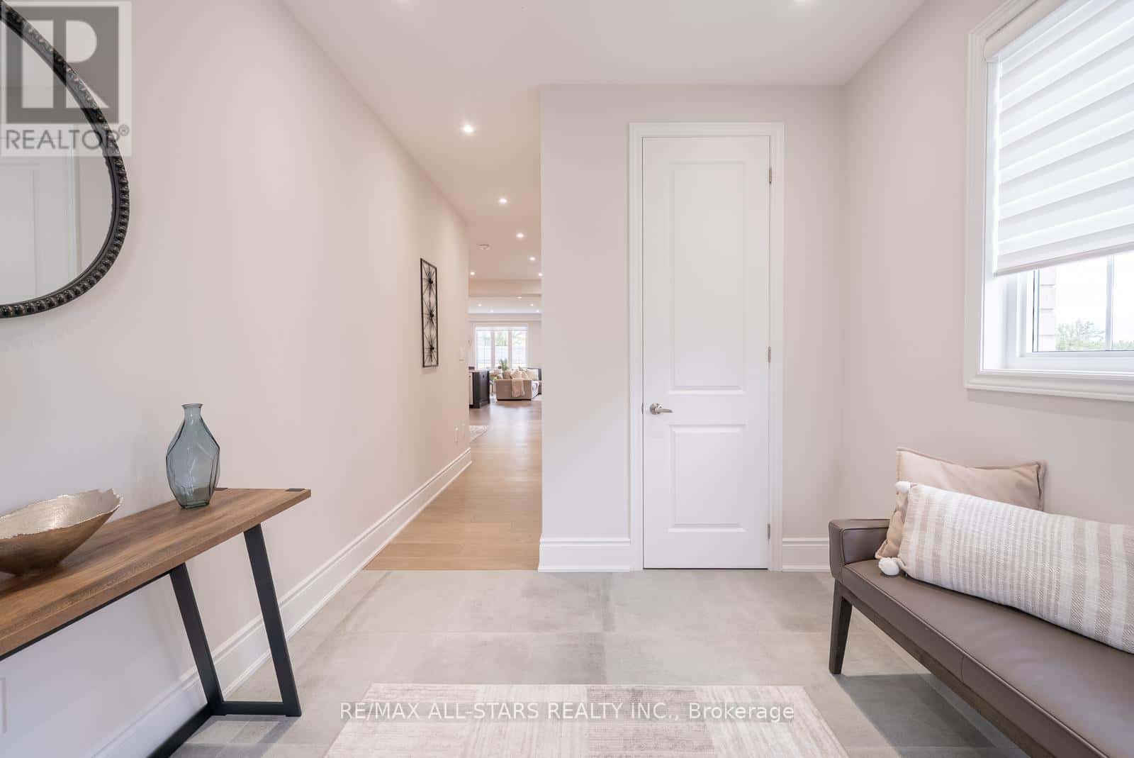 58 BOUNDARY BOULEVARD — Whitchurch-Stouffville (Stouffville), Ontario - Photo 3 of 50