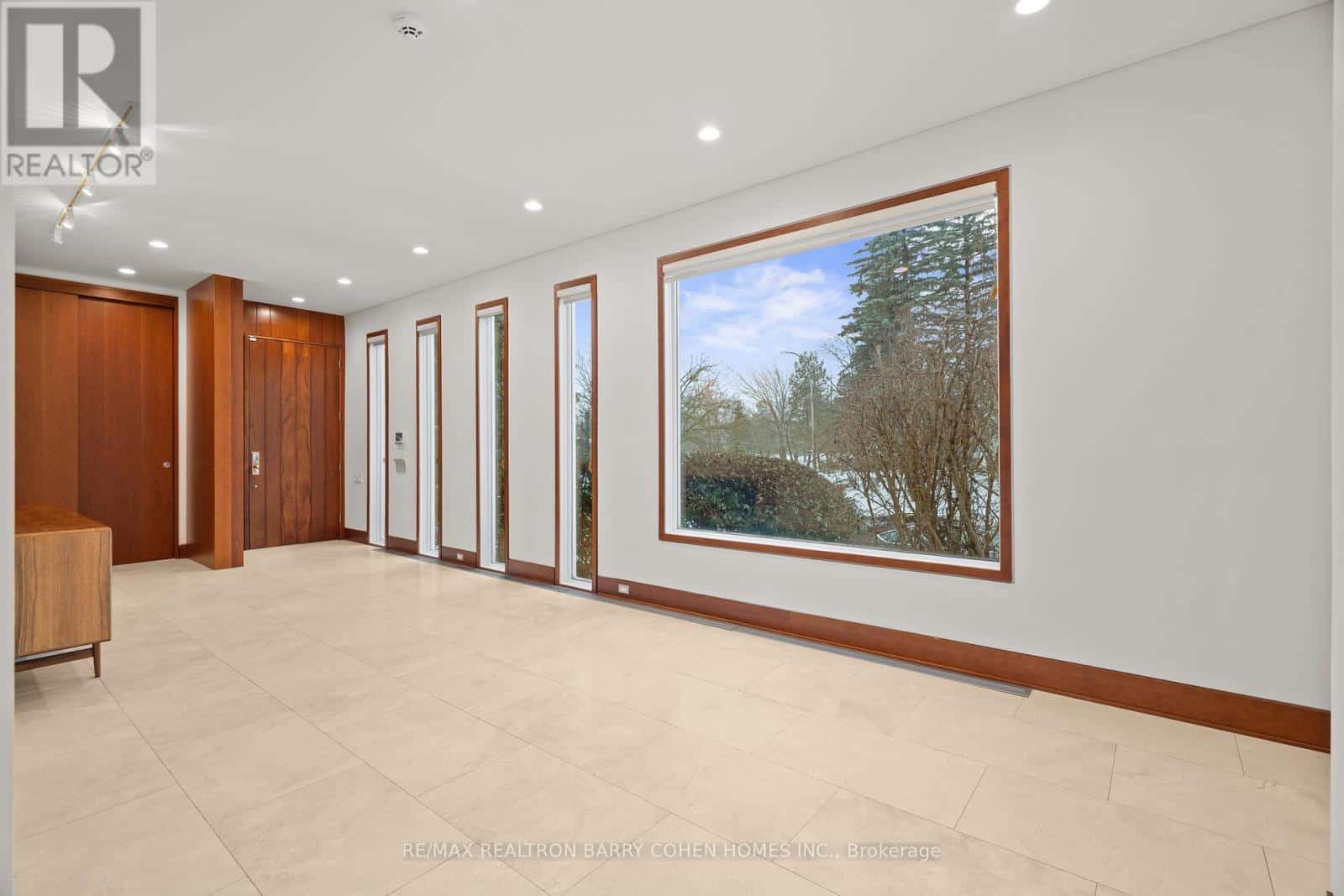 33 FAIRWAY HEIGHTS DRIVE — Markham (Bayview Fairway-Bayview Country Club Estates), Ontario - Photo 3 of 35