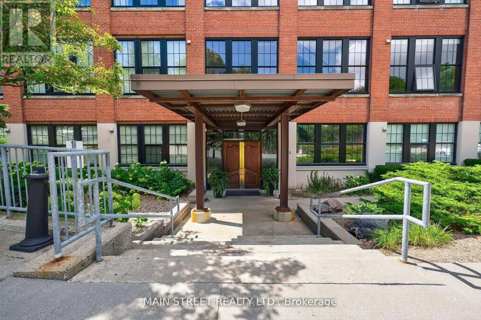 310 - 543 TIMOTHY STREET W — Newmarket (Central Newmarket), Ontario - Photo 3 of 44