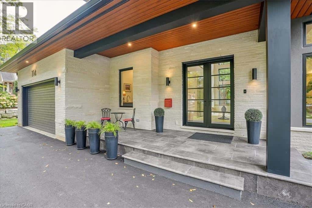 114 REDING Road — Ancaster, Ontario - Photo 4 of 50