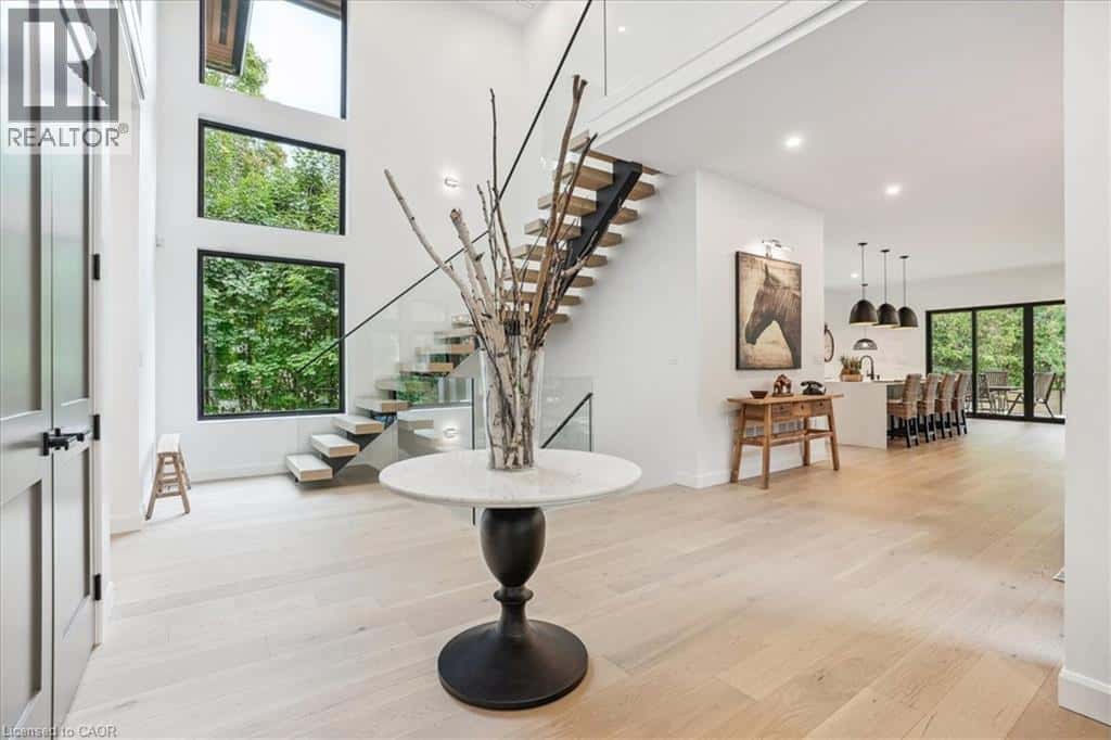 114 REDING Road — Ancaster, Ontario - Photo 5 of 50