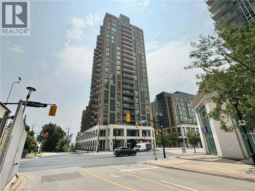 2060 LAKESHORE Road Unit# 405 — Burlington, Ontario - Photo 3 of 37