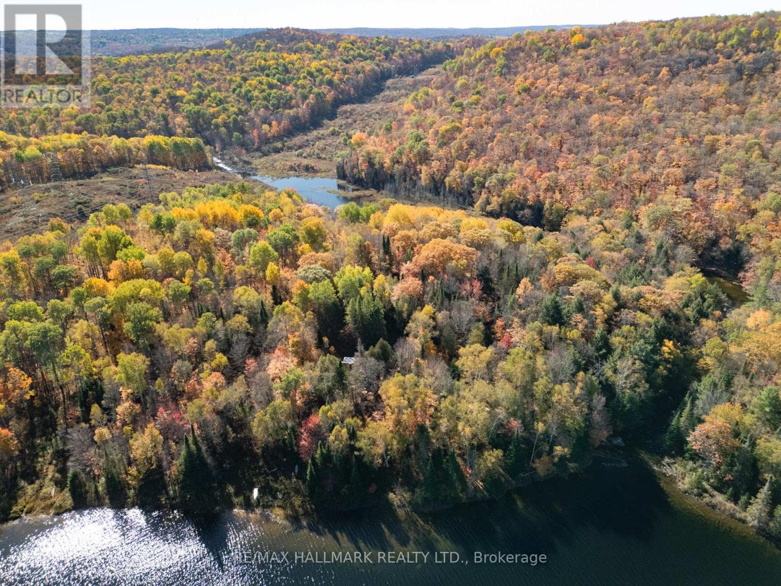 3517 HALIBURTON LAKE ROAD — Dysart et al (Guilford), Ontario - Main photo