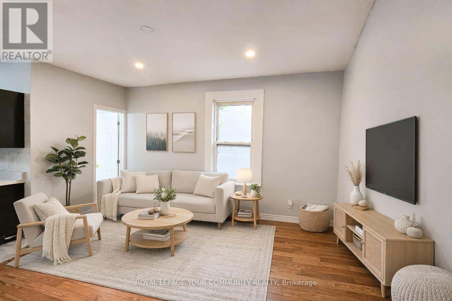 455 MAIN STREET W — Hamilton (Kirkendall), Ontario - Photo 4 of 17