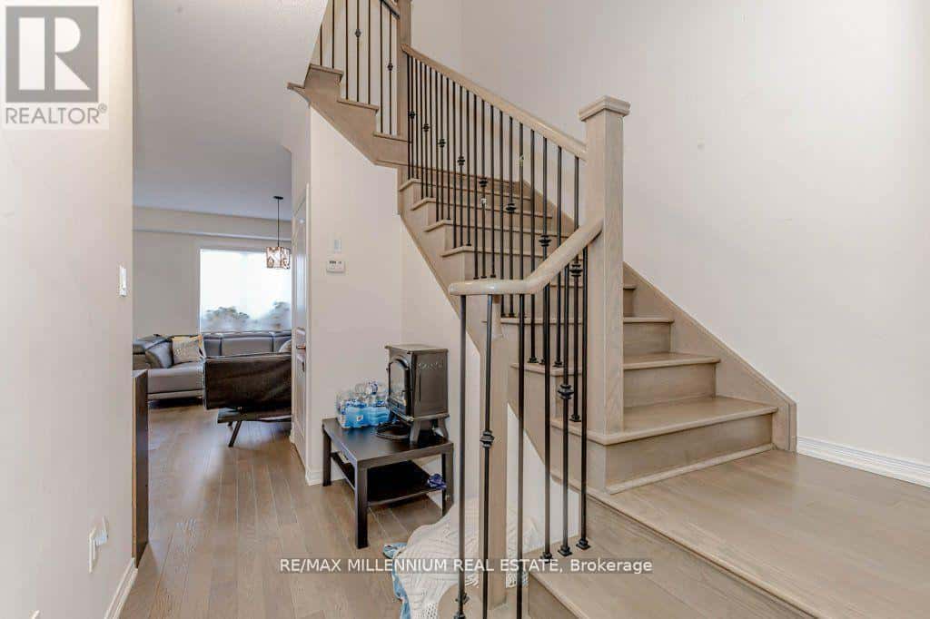 31 - 8273 TULIP TREE DRIVE — Niagara Falls (Brown), Ontario - Photo 4 of 41