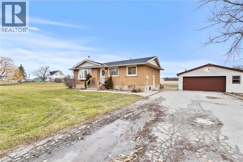 5993 SILVER Street — West Lincoln, Ontario - Photo 3 of 50