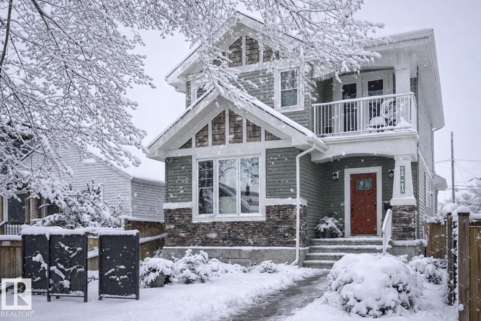 10810 74 AV NW — Edmonton, Alberta - Main photo