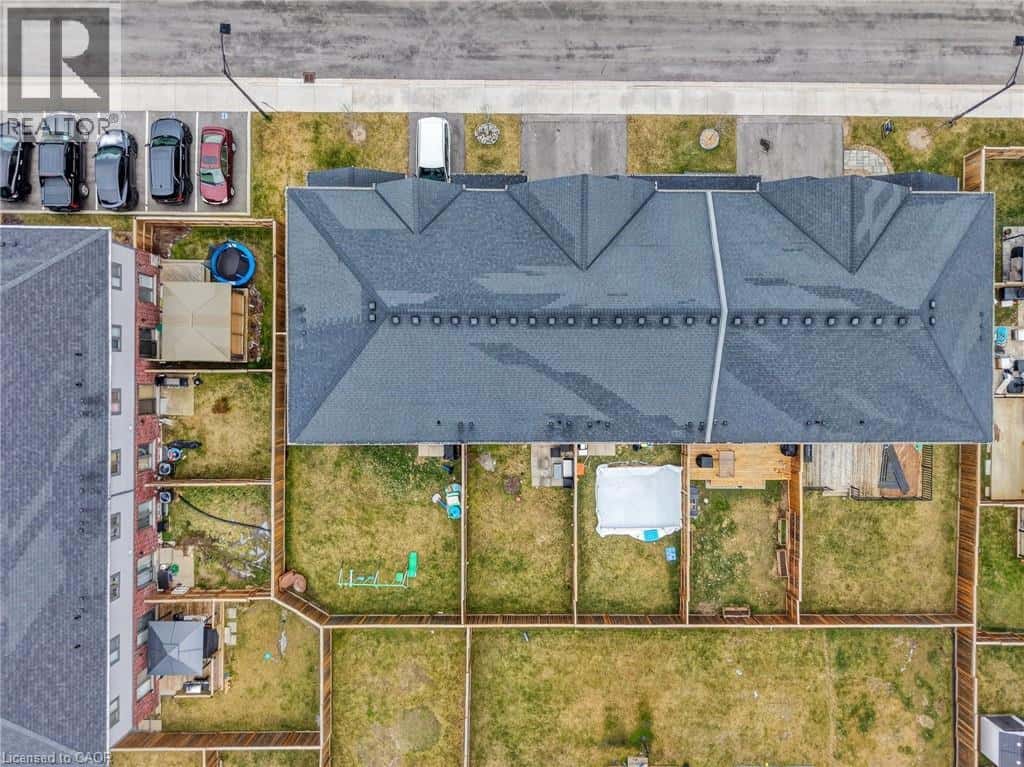 73 SEVERINO Circle — Smithville, Ontario - Photo 5 of 44