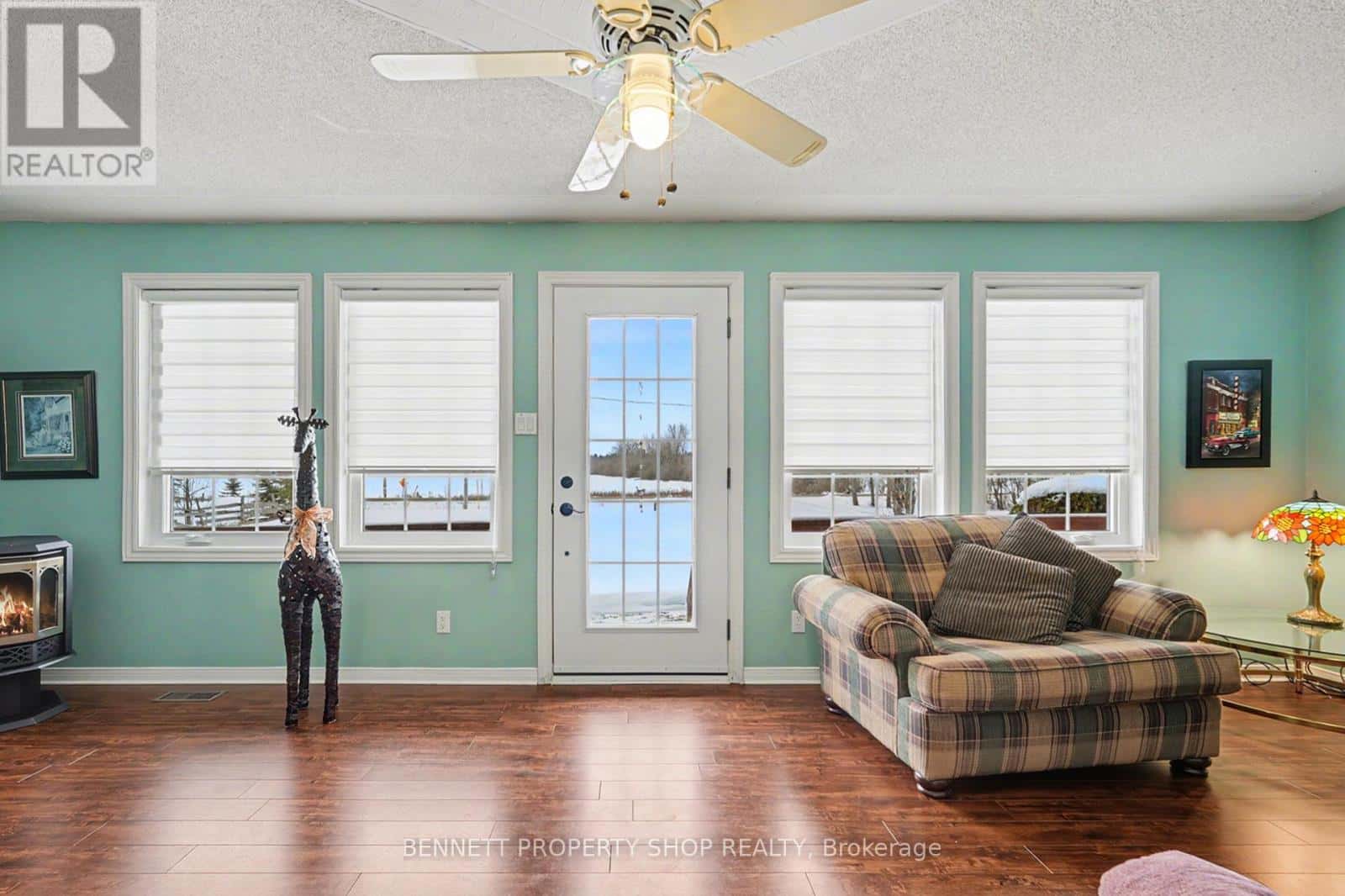 1312 SCHEEL DRIVE — McNab/Braeside, Ontario - Photo 3 of 33