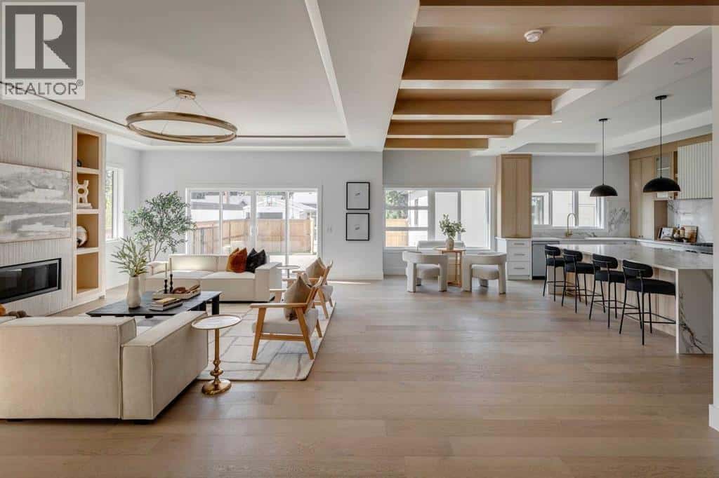 3444 Lane Crescent SW — Calgary, Alberta - Photo 2 of 49