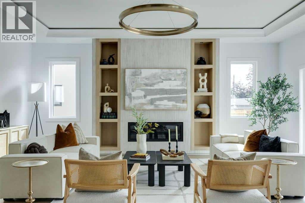 3444 Lane Crescent SW — Calgary, Alberta - Photo 4 of 49