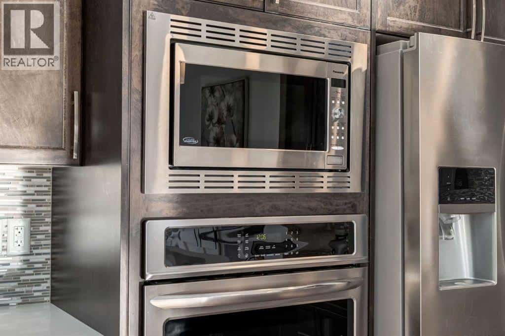 36 Sundown Common — Cochrane, Alberta - Photo 5 of 50