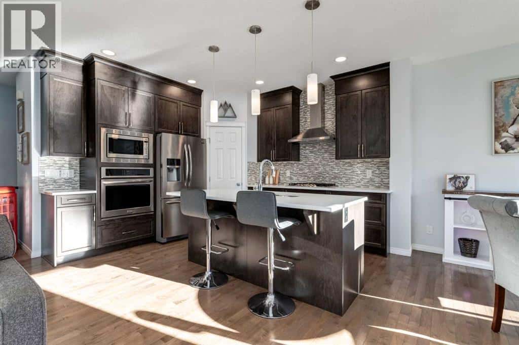 36 Sundown Common — Cochrane, Alberta - Photo 4 of 50