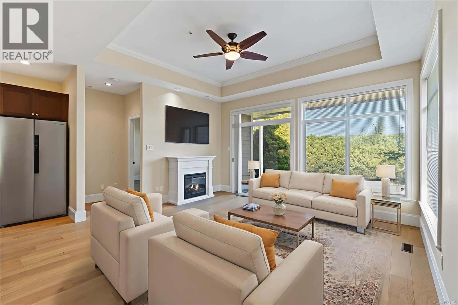 25 447 Pym St S — Parksville, British Columbia - Photo 4 of 40