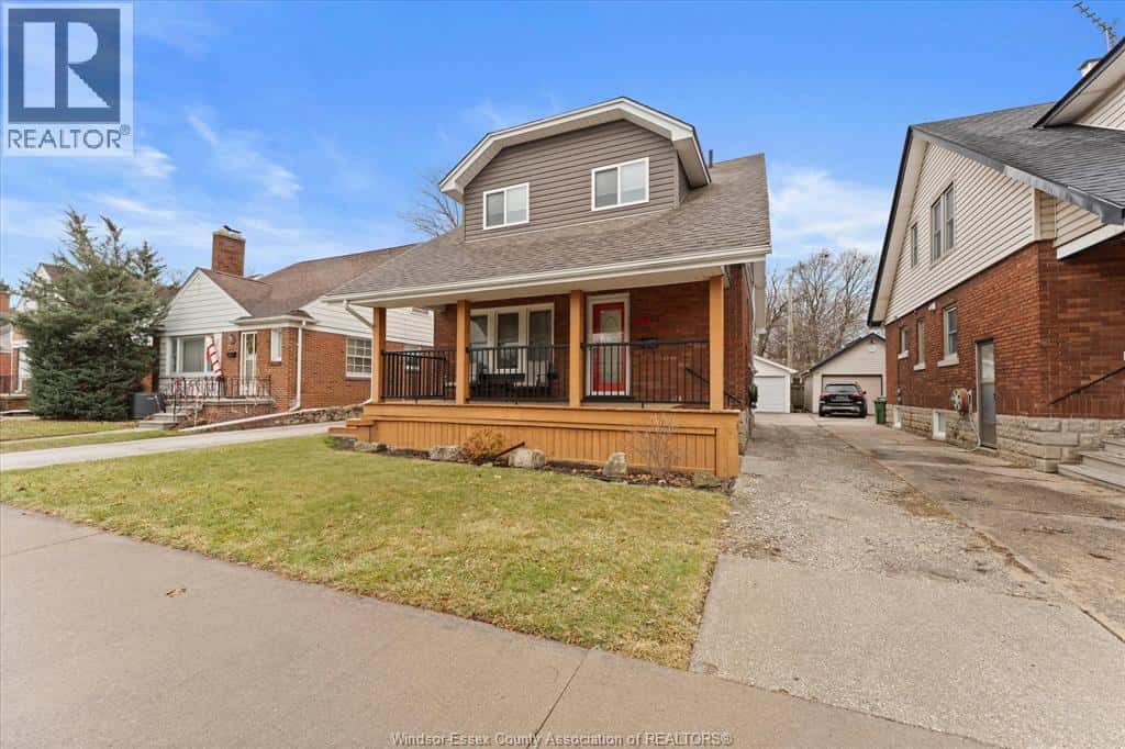 2337 Hall — Windsor, Ontario - Photo 4 of 38