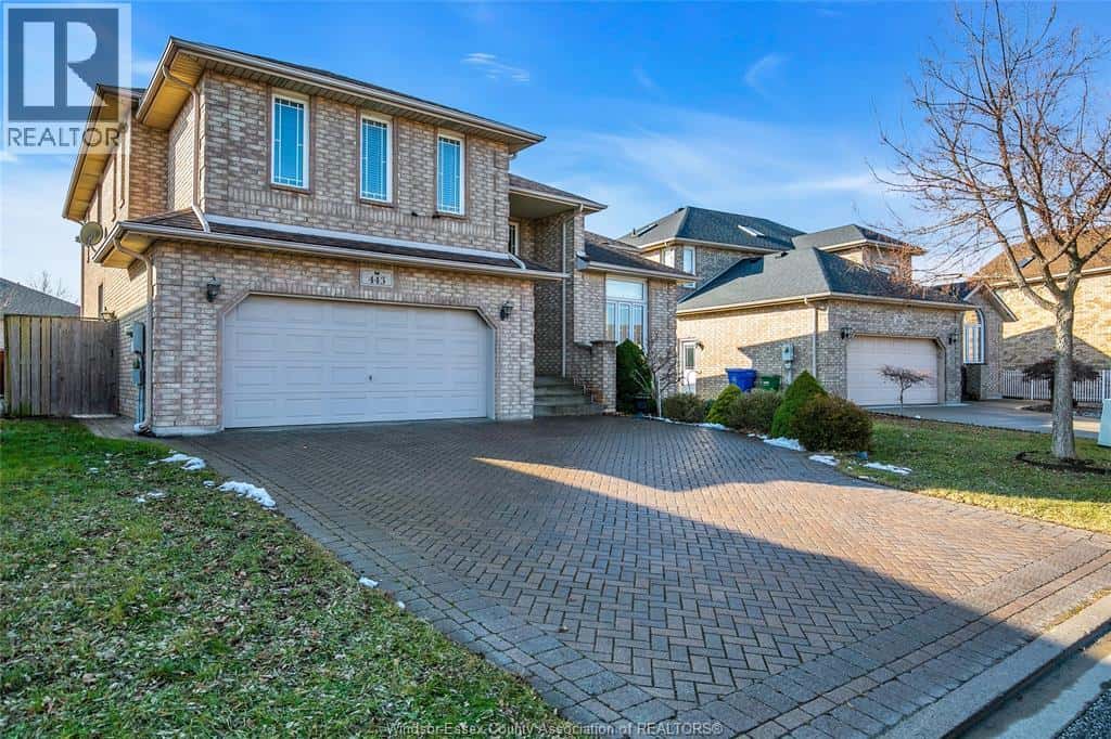 443 HAMNER CIRCLE — Windsor, Ontario - Photo 2 of 44