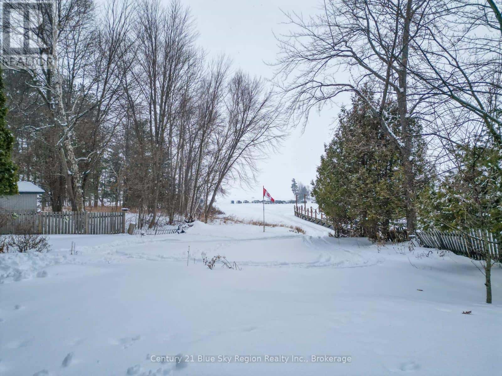 12 MOWAT CRESCENT — North Bay (Ferris), Ontario - Photo 4 of 43