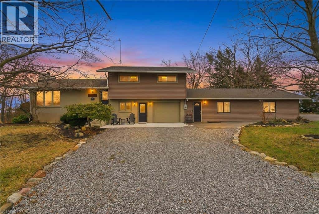 3319 TWENTY FIRST Street — Lincoln, Ontario - Photo 2 of 47