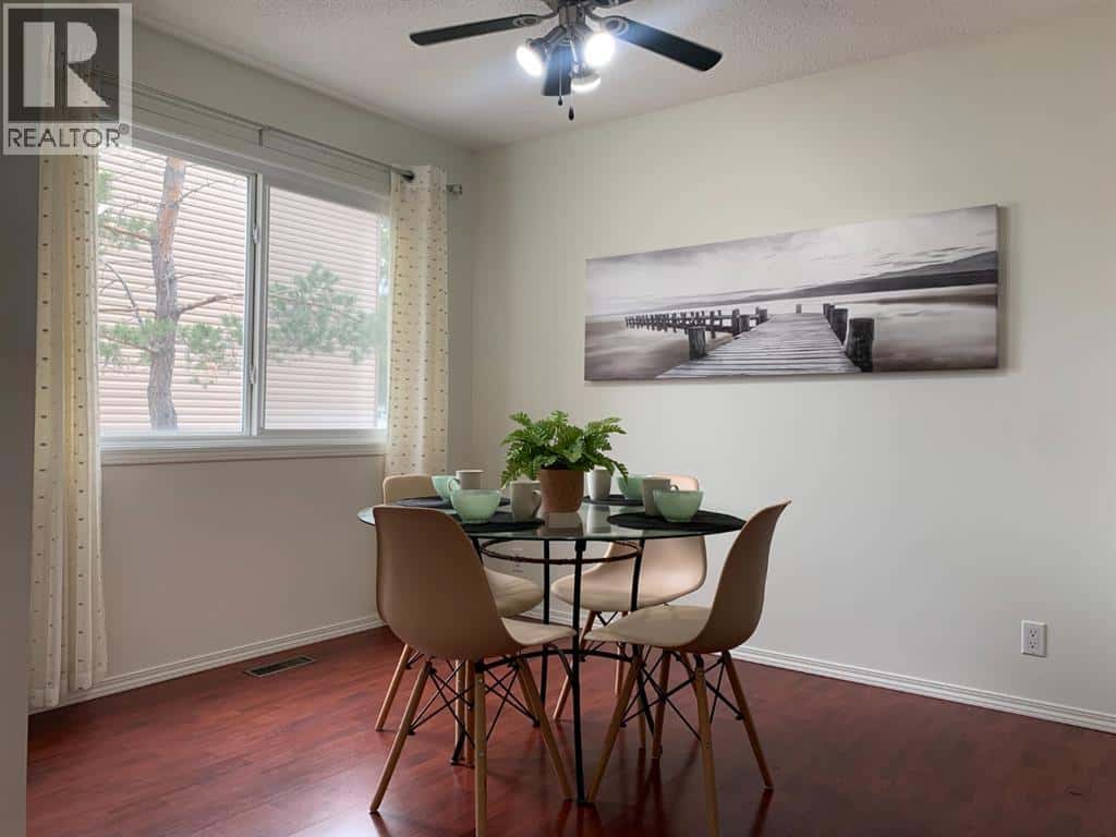 20, 5215 6 Avenue — Edson, Alberta - Photo 3 of 19