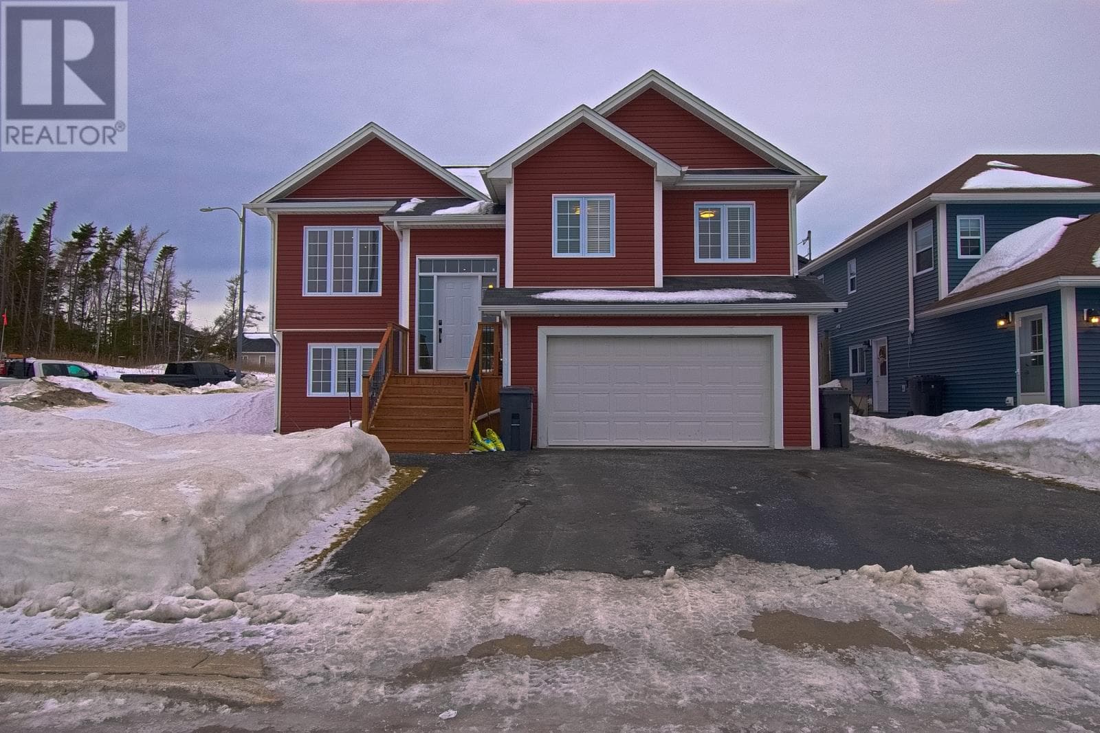 1 Selkirk Drive — Mount Pearl, Newfoundland & Labrador - Main photo