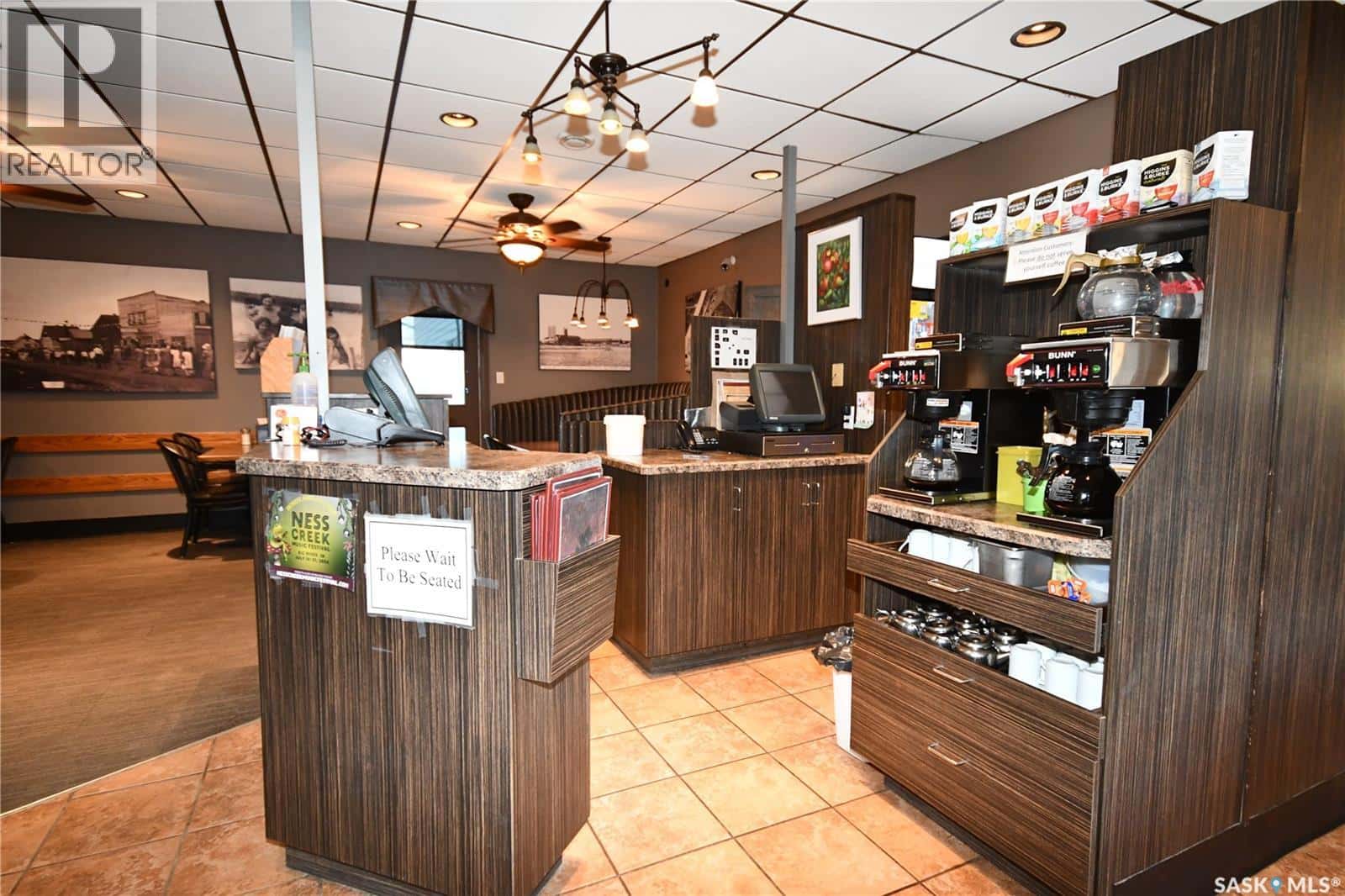 300 Main STREET — Big River, Saskatchewan - Photo 2 of 50