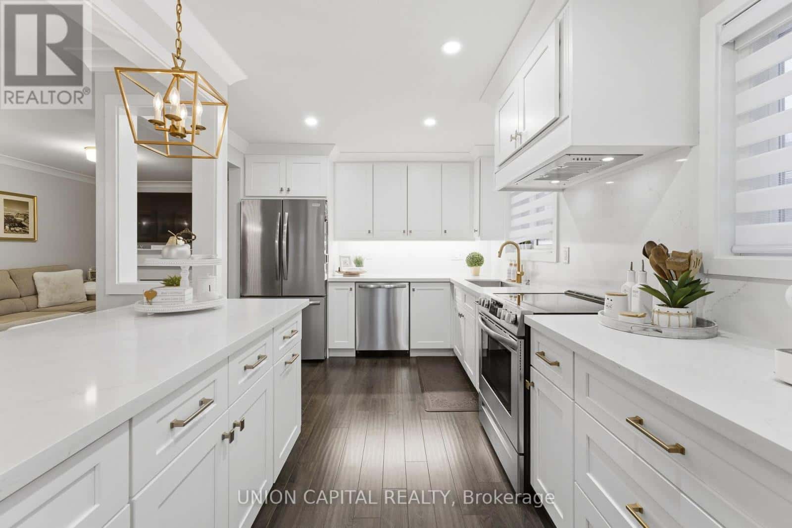 3381 HOMARK DRIVE — Mississauga (Applewood), Ontario - Photo 5 of 45