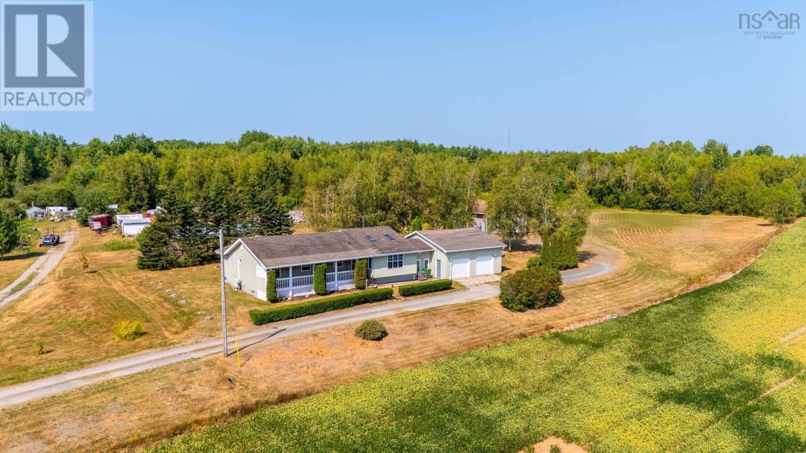 1477 Lakewood Road — Steam Mill, Nova Scotia - Photo 4 of 47