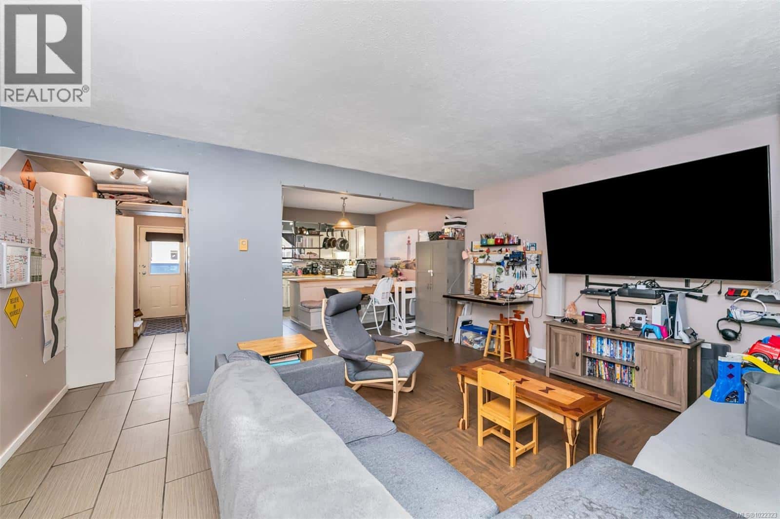 32 3025 Cowichan Lake Rd — Duncan, British Columbia - Photo 5 of 29