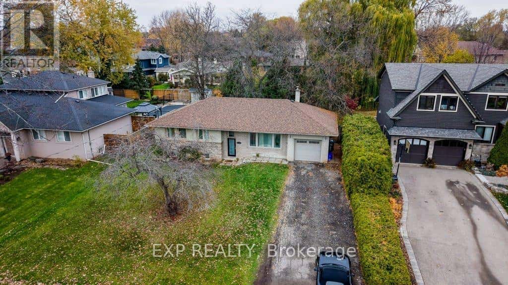 1361 STANBURY ROAD — Oakville (WO West), Ontario - Photo 3 of 29