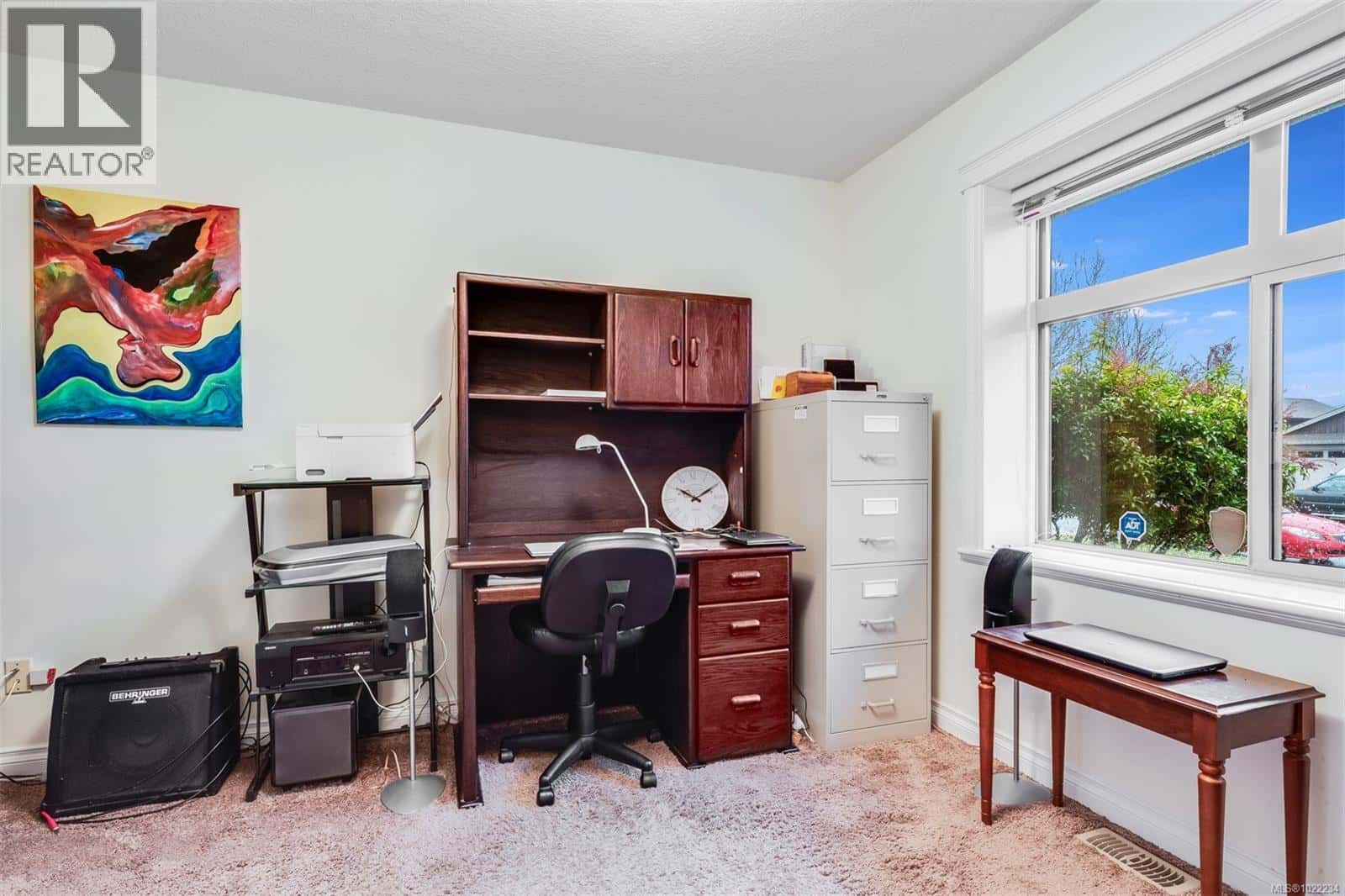 5320 Cascara Dr — Nanaimo, British Columbia - Photo 5 of 52