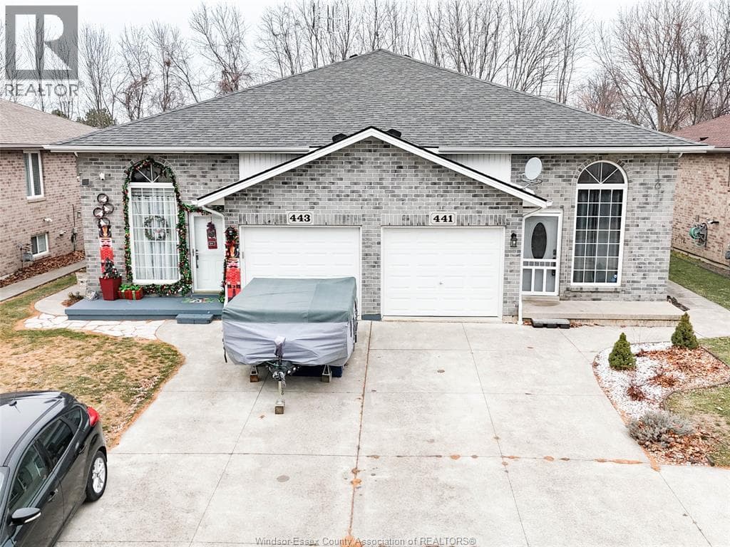 441 RAILWAY AVENUE — Belle River, Ontario - Main photo