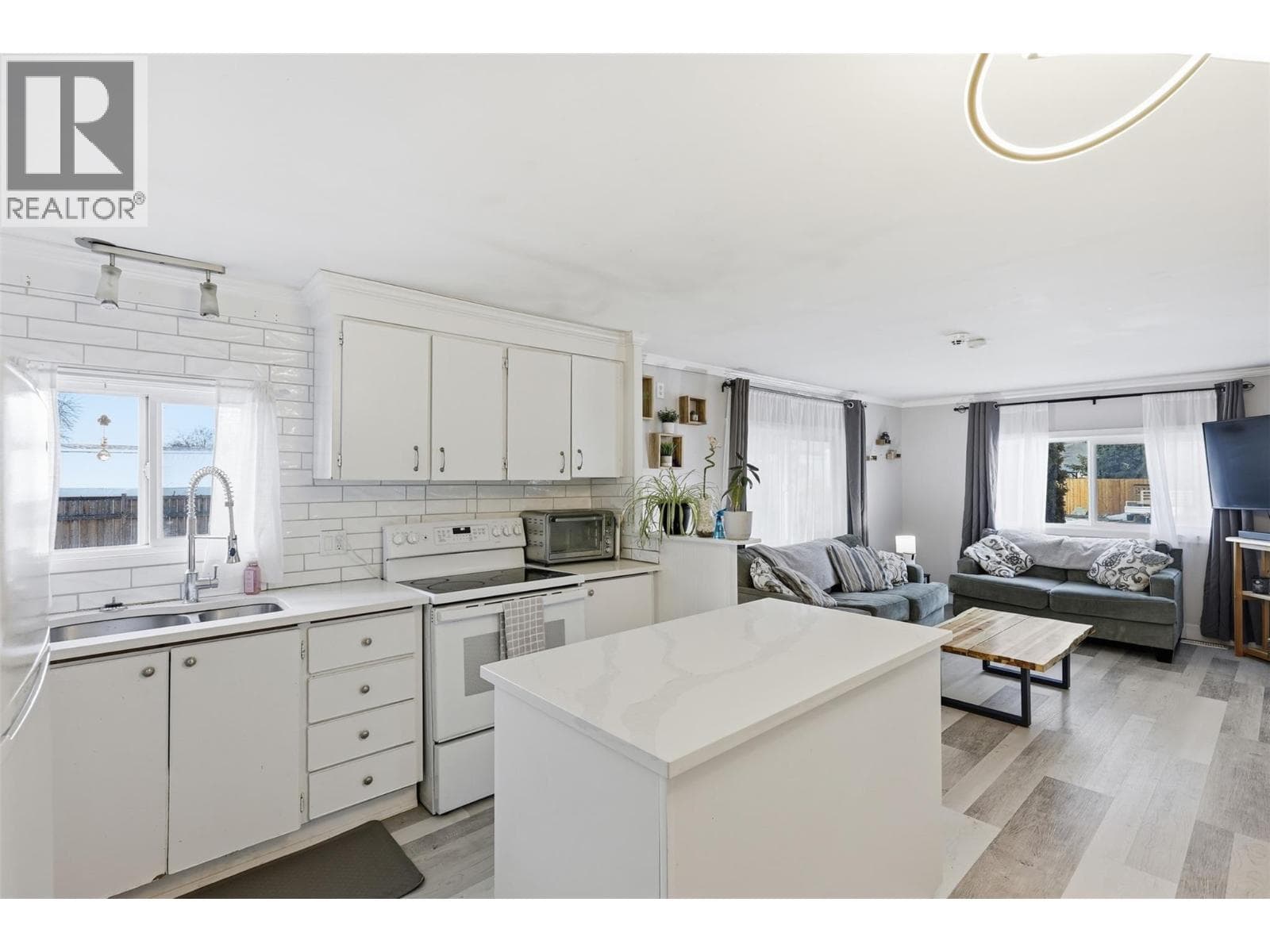 220 G&M Road Unit# E17 — Kamloops, British Columbia - Main photo